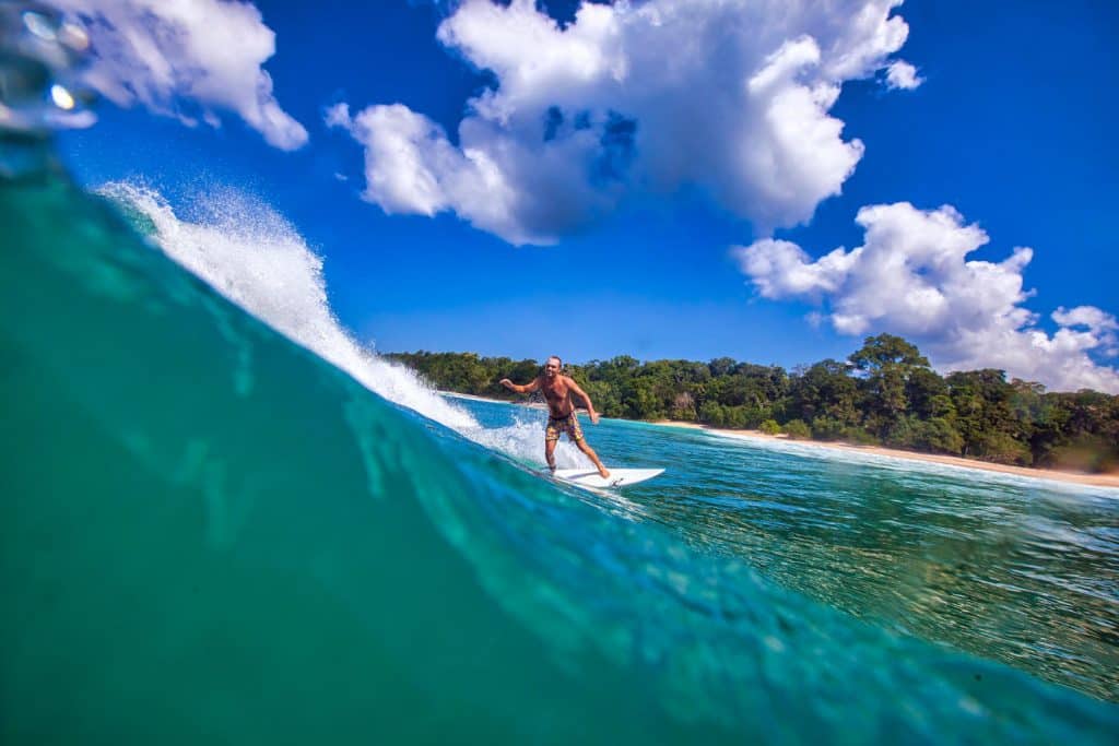 faire du surf guadeloupe